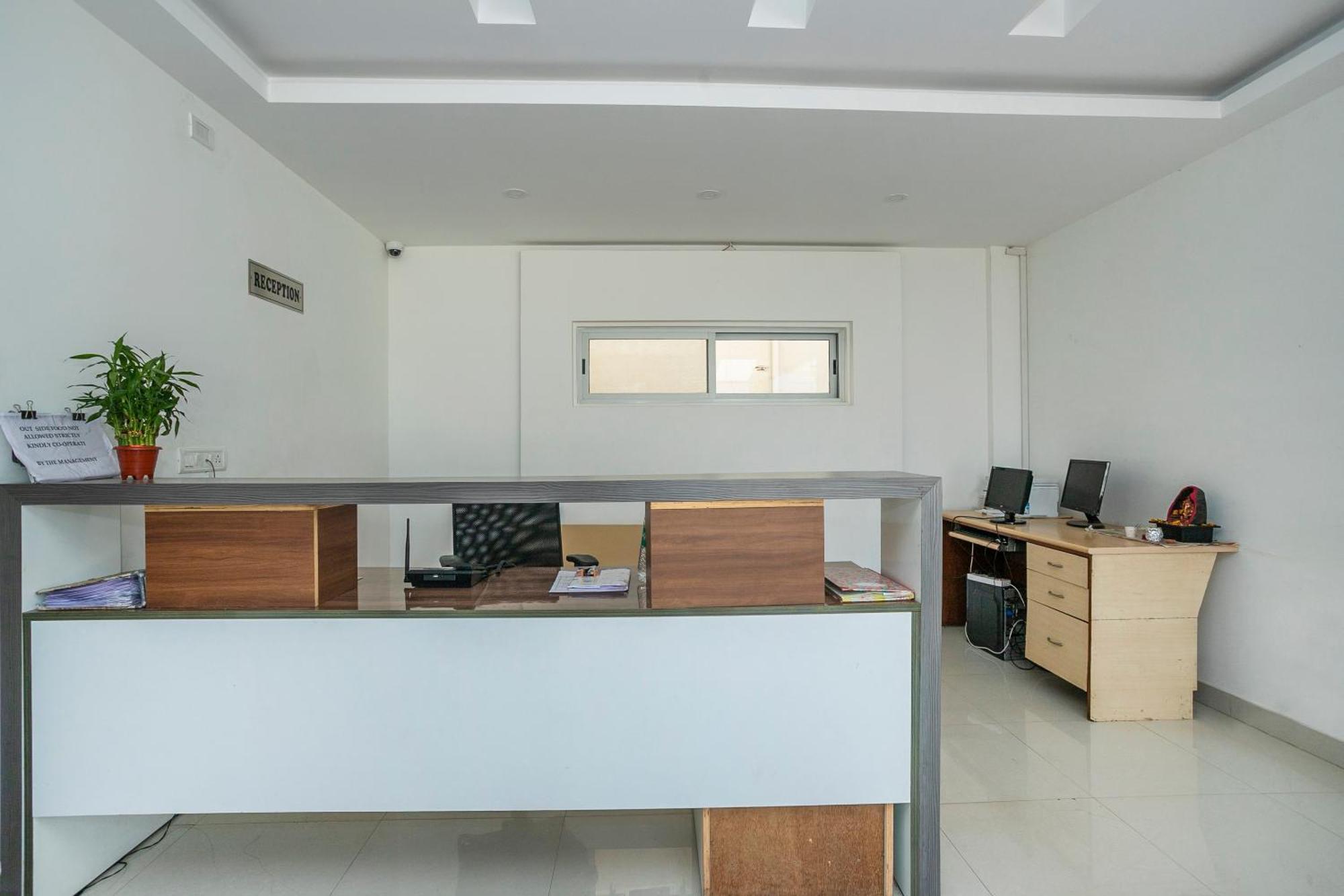 Hotel Collection O Cosmopolitan Devanahalli Exterior foto